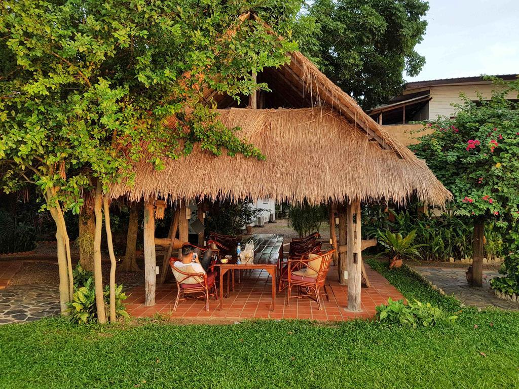 Mut Mee Garden Guest House Nong Khai Bagian luar foto