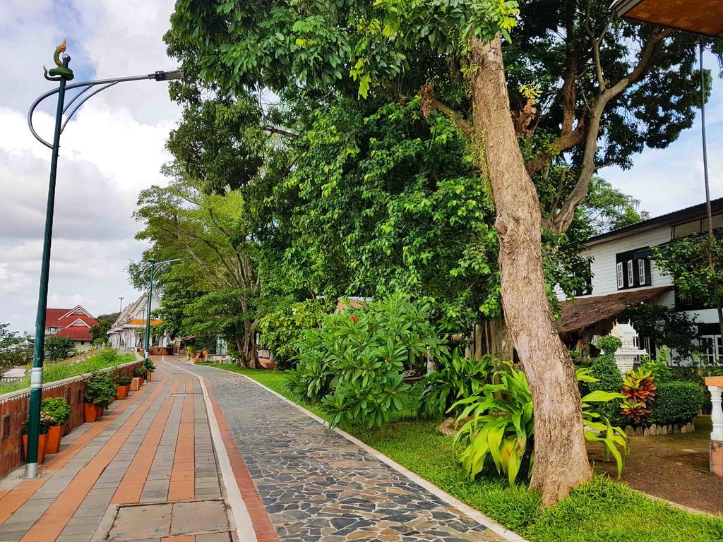 Mut Mee Garden Guest House Nong Khai Bagian luar foto
