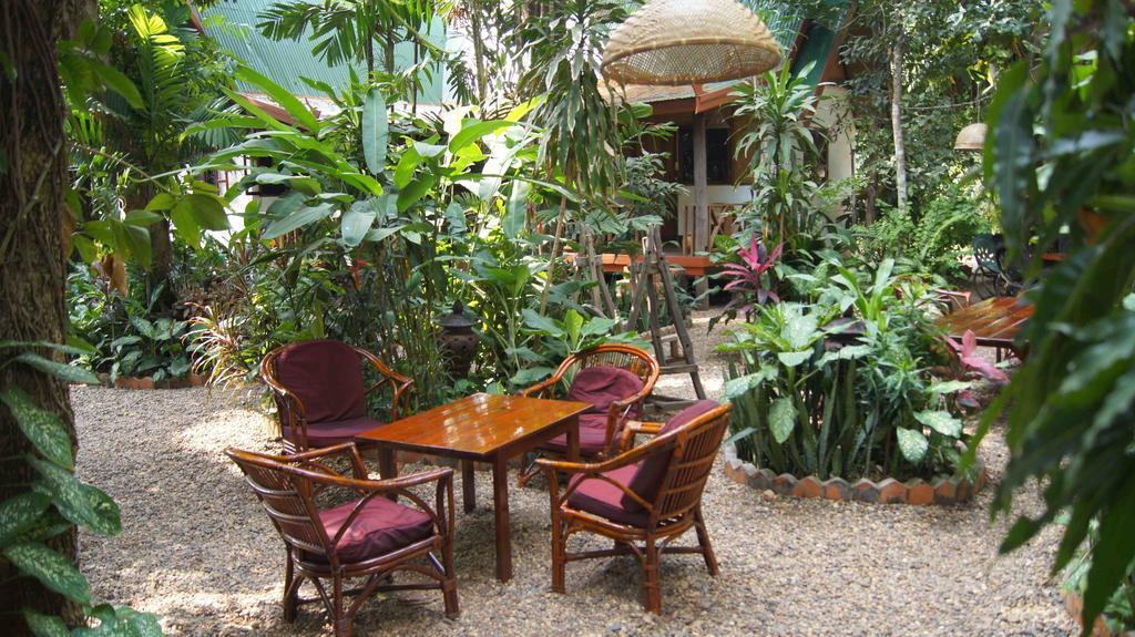 Mut Mee Garden Guest House Nong Khai Bagian luar foto